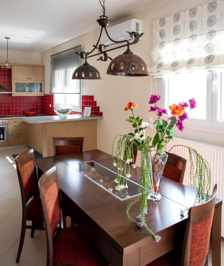 Holiday Lefkas Moonlight Luxury Appartments Nikiana Luaran gambar